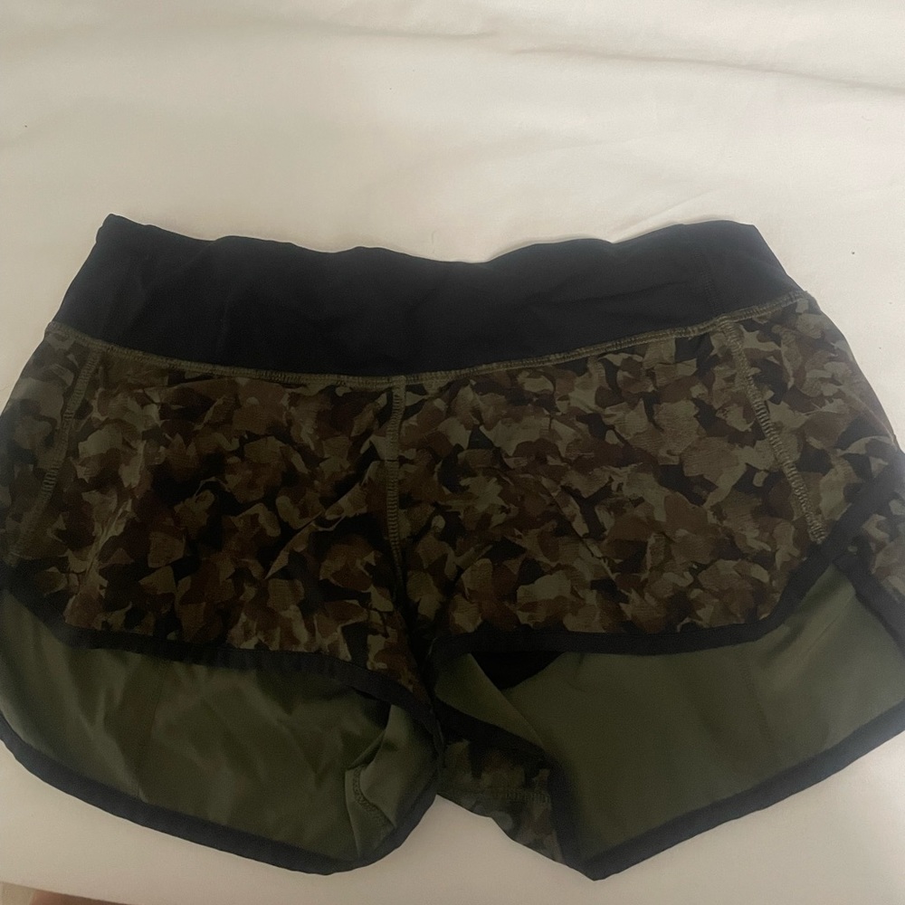 Lululemon speed up shorts